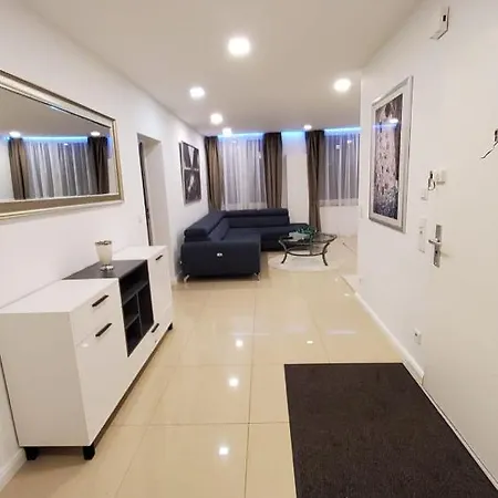 3 - Keine Party ! 6 Personen *