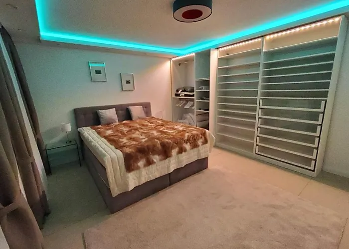 3 - Keine Party ! 6 Personen * دوسلدورف