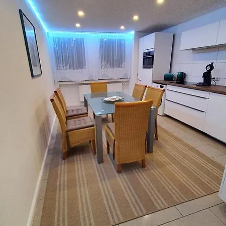 3 - Keine Party ! 6 Personen Apartamento *