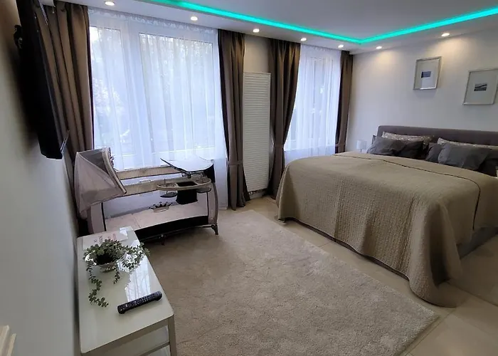 3 - Keine Party ! 6 Personen *