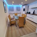 3 - Keine Party ! 6 Personen Apartamento *