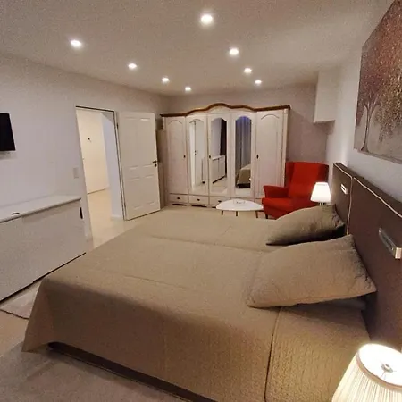 3 - Keine Party ! 6 Personen Apartamento *