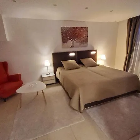 3 - Keine Party ! 6 Personen Düsseldorf