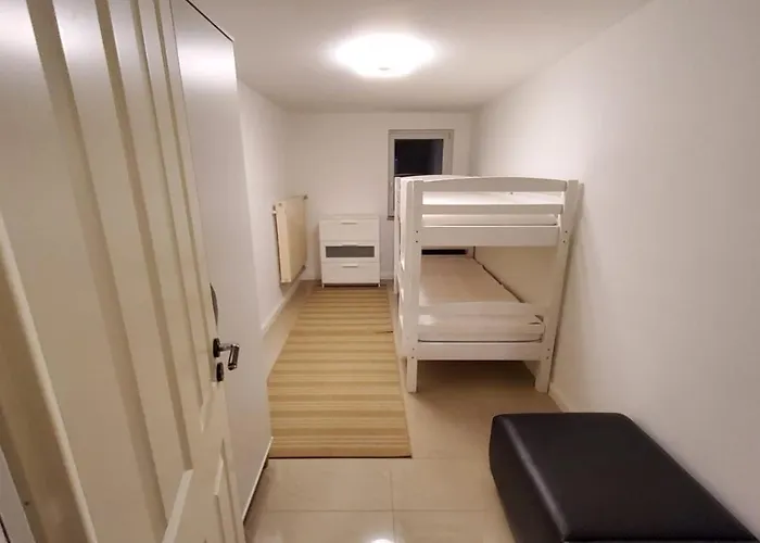 3 - Keine Party ! 6 Personen * Düsseldorf