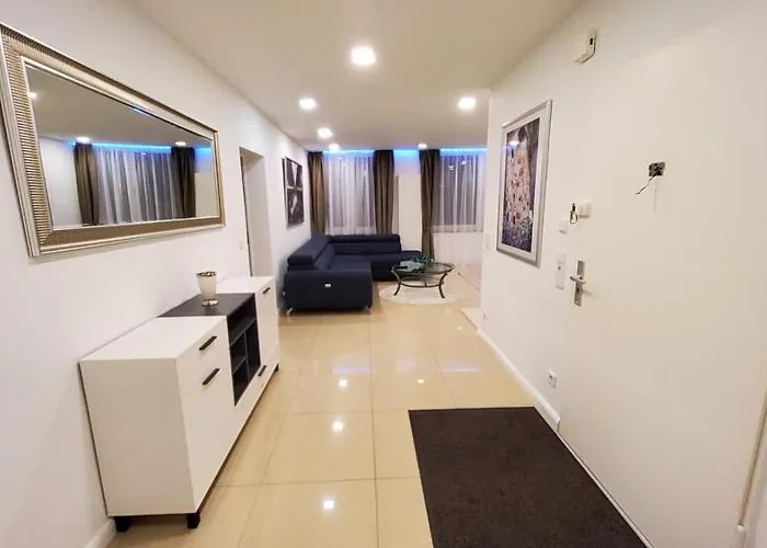 3 - Keine Party ! 6 Personen